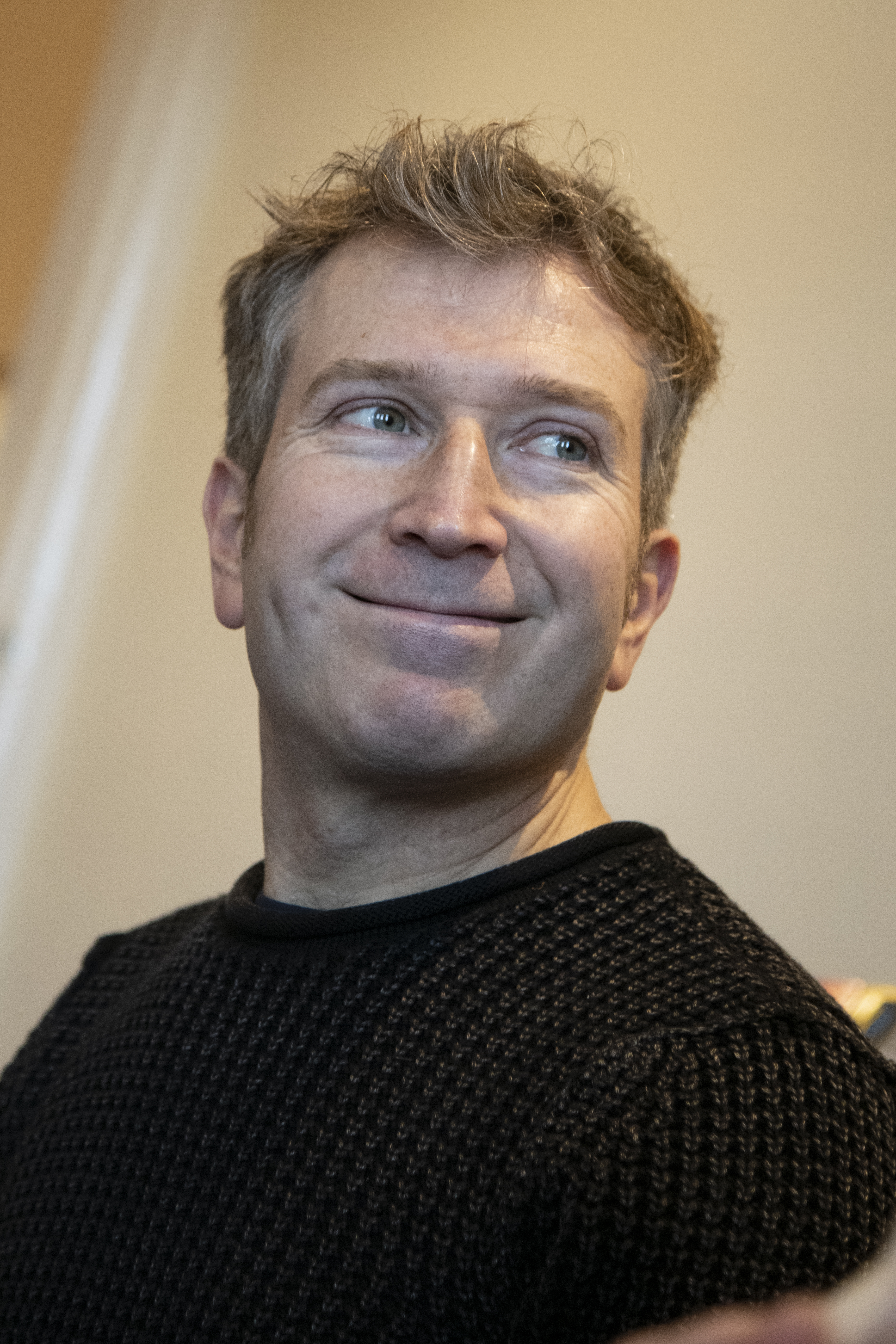 andrew hoskins